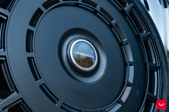 Диски Vossen HF-9 24x10 Gloss Black 6x139.7 et +25