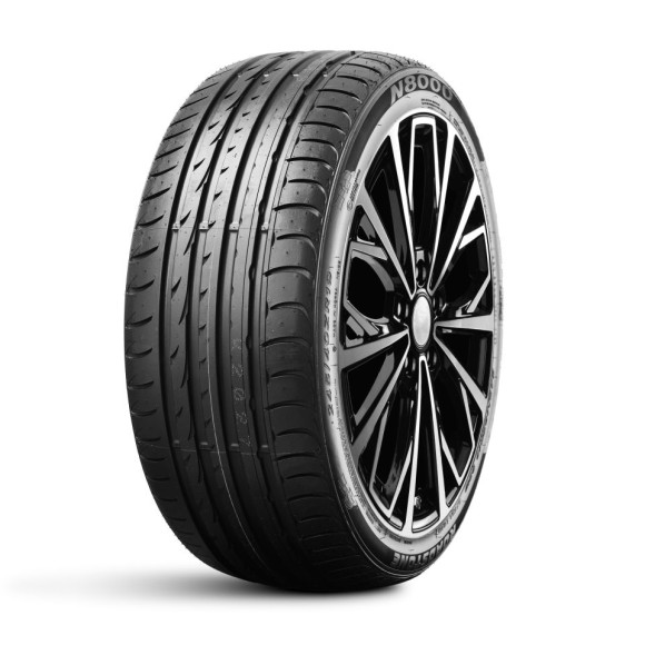 Шины Roadstone  225/40/19  W 93 N8000